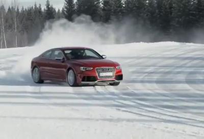 Video: Audi RS5 e A1 Quattro sulla neve in Svezia