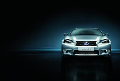 Lexus presenta la nuova GS Hybrid 