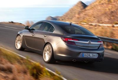 Opel Insignia 2013, la rivoluzione dei motori