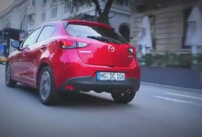 Nuova Mazda2 2015, primi video