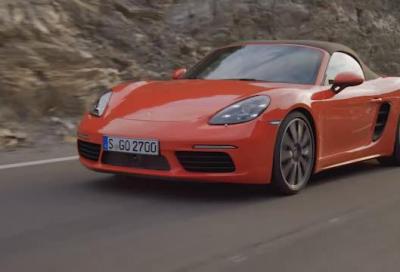 Porsche, la nuova Porsche 718 Boxster S in 8 video