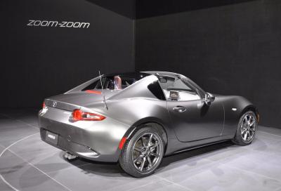 La nuova Mazda MX-5 RF al Salone di NY