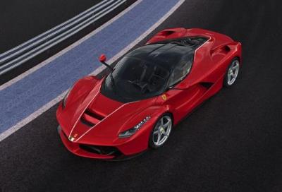 7 milioni di dollari per la Ferrari LaFerrari all'asta per i terremotati