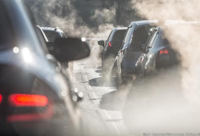 Automobili e CO2: un bel problema all’orizzonte