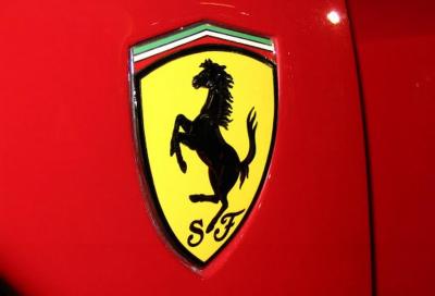 Ferrari e Porsche: perché hanno uno stemma abbastanza simile?