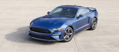 Ford Mustang 2022 , pronte la Stealth Edition e il GT Performance Package per la CS