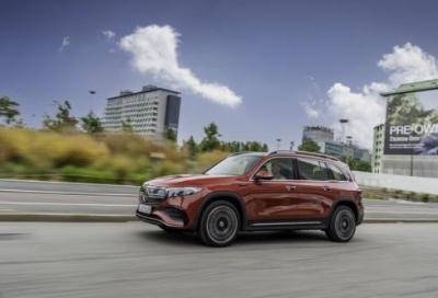 Nuova Mercedes EQB: quattro versioni e fino a 7 posti