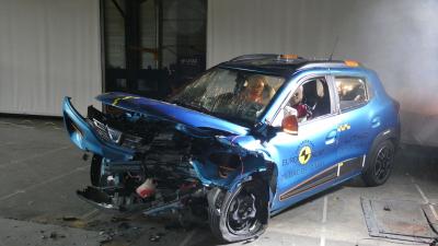 SICUREZZA: Euro NCAP, 1 sola stella per la DACIA Spring e 0 per la Renault ZOE  