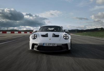 Porsche svela la nuova 911 GT3 RS 