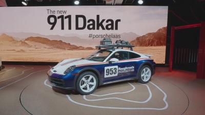 Porsche svela la nuova 911 Dakar