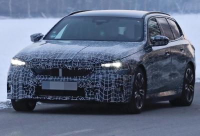 Nuova BMW i5 Touring