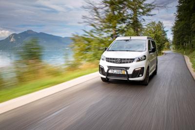 Opel Vivaro: il van diventa un camper