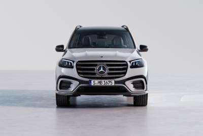 Mercedes GLS: restyling hi-tech