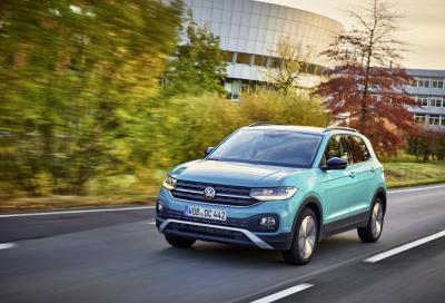 Mercato: Volkswagen T-Cross è l’auto a benzina più venduta in Italia