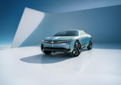 Opel Experimental: la concept che anticipa il futuro di Opel