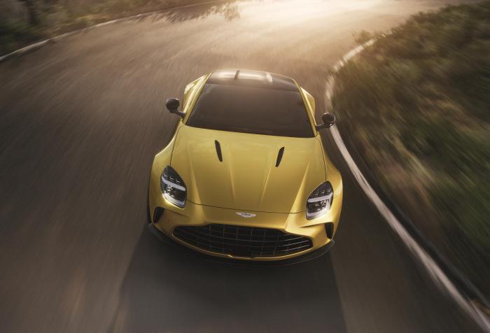 Aston Martin Vantage 2024: ancora più potente e coinvolgente