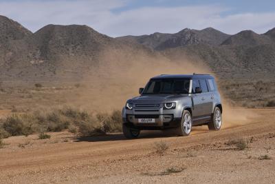 Land Rover Defender 2024: quando off-road e lusso si fondono assieme